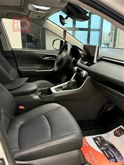 تويوتا راف 4